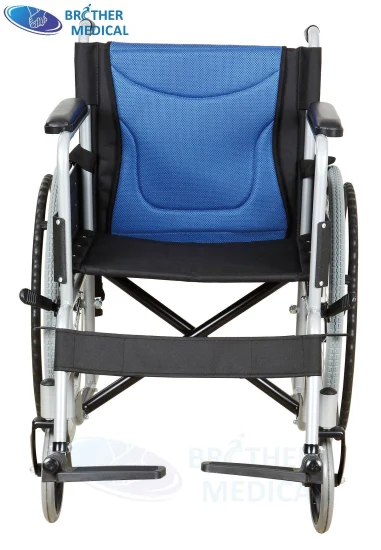 Fauteuil roulant en acier manuel de base pliant Standard économique Chrome Foshan 809 pour les soins à domicile des patients fauteuil roulant de mobilité pour personnes âgées équipement médical hôpital FDA CE
